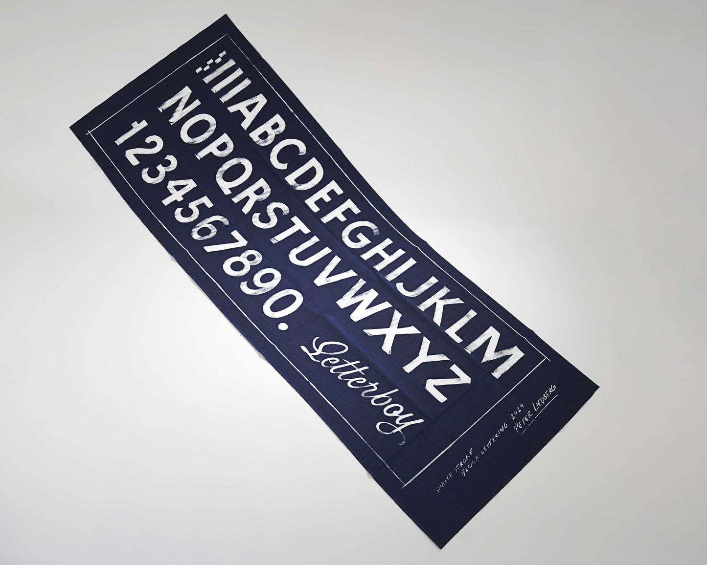 Block lettering Tenugui