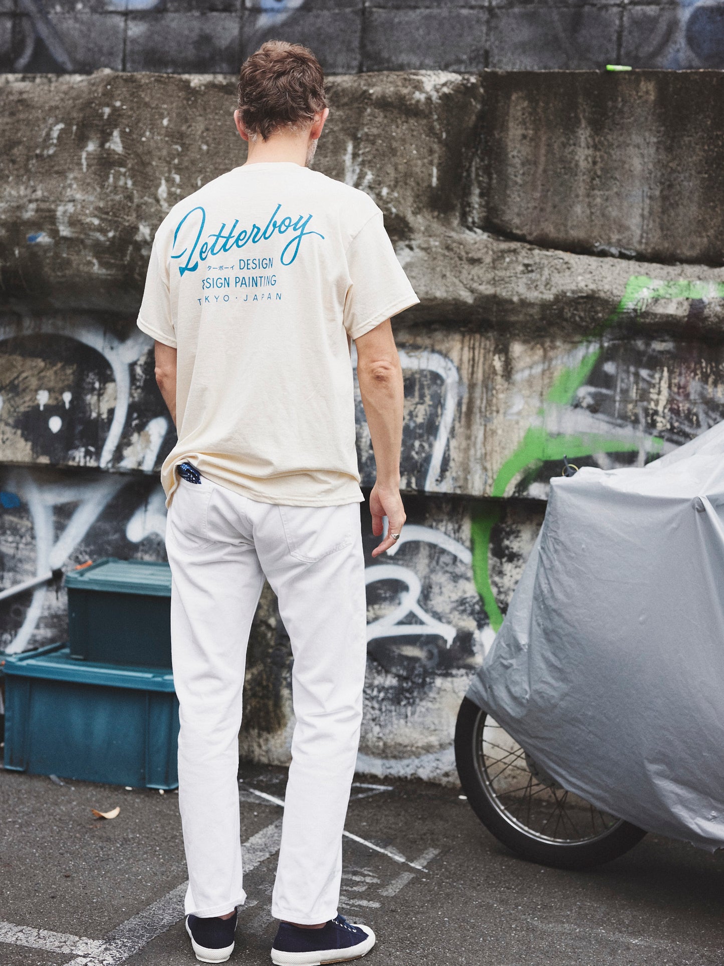レターボーイTシャツ